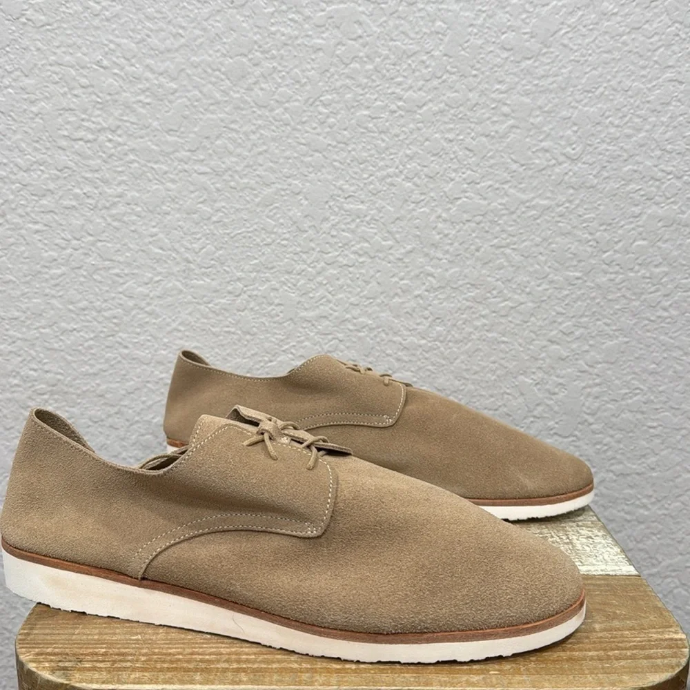 Nisolo Travel Derby Shoe In Stone Size 9.5